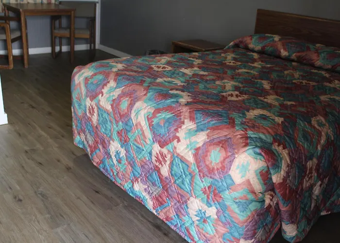 Hotel Desert Inn&rv